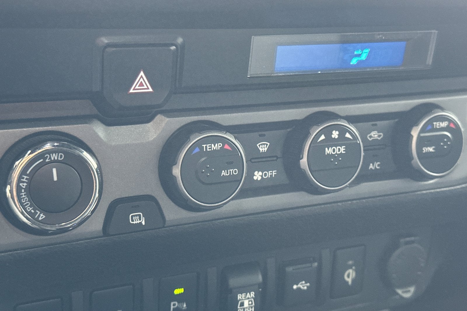 2021 Toyota Tacoma TRD Off Road - Photo 20