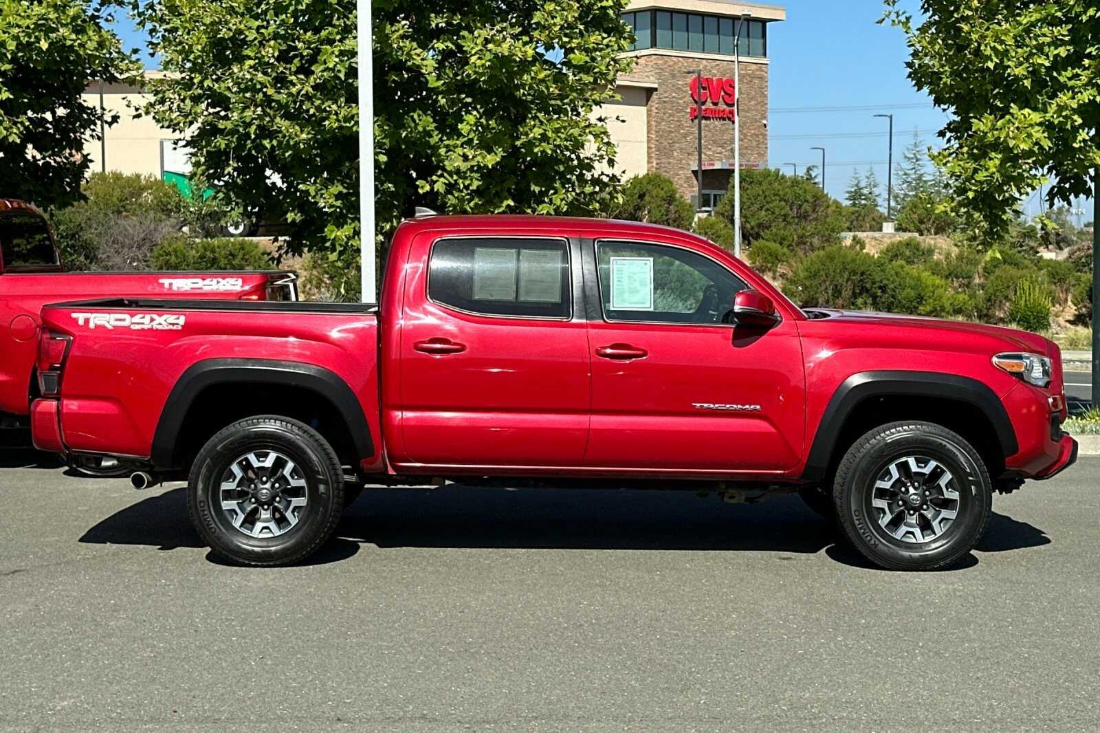 2019 Toyota Tacoma 4WD TRD Off-Road 4D Double Cab