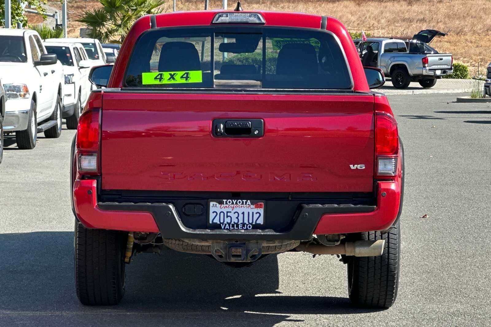 2019 Toyota Tacoma 4WD TRD Off-Road 4D Double Cab