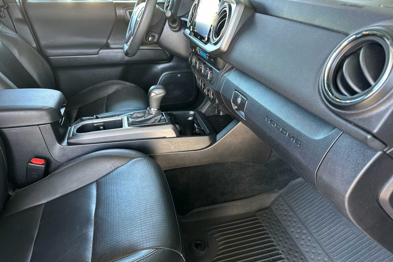 2022 Toyota Tacoma 4WD TRD Off-Road 4D Double Cab