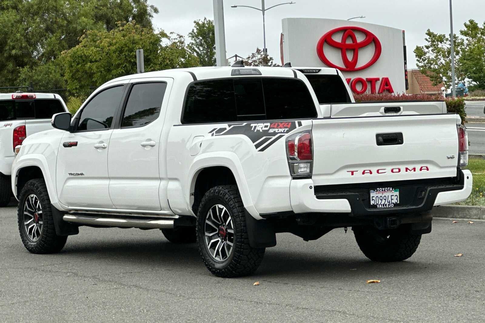 2021 Toyota Tacoma 4WD TRD Sport 4D Double Cab