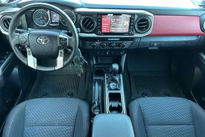 2021 Toyota Tacoma 4WD SR5 4D Double Cab