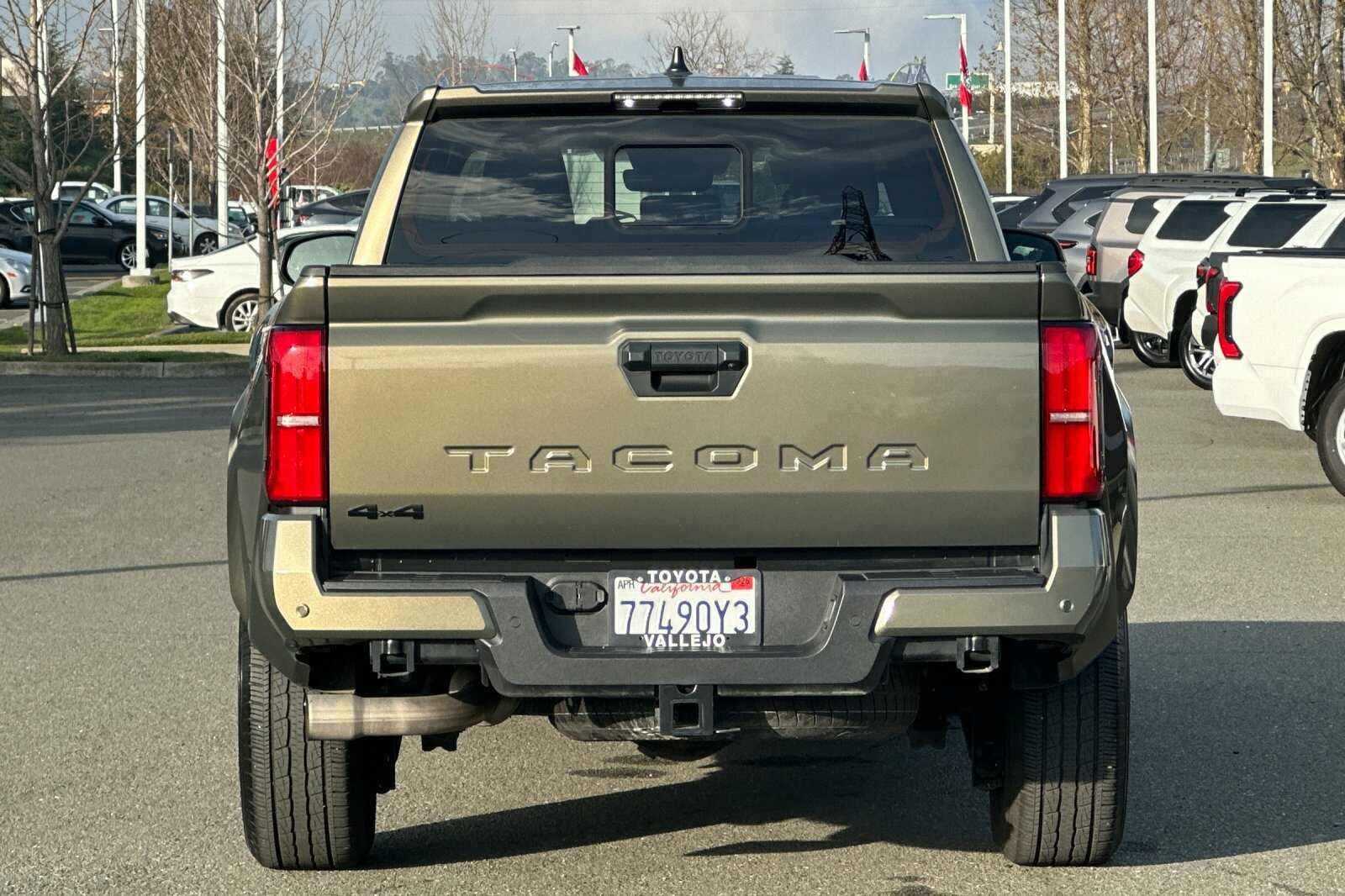 2024 Toyota Tacoma 4WD TRD Sport 4D Double Cab