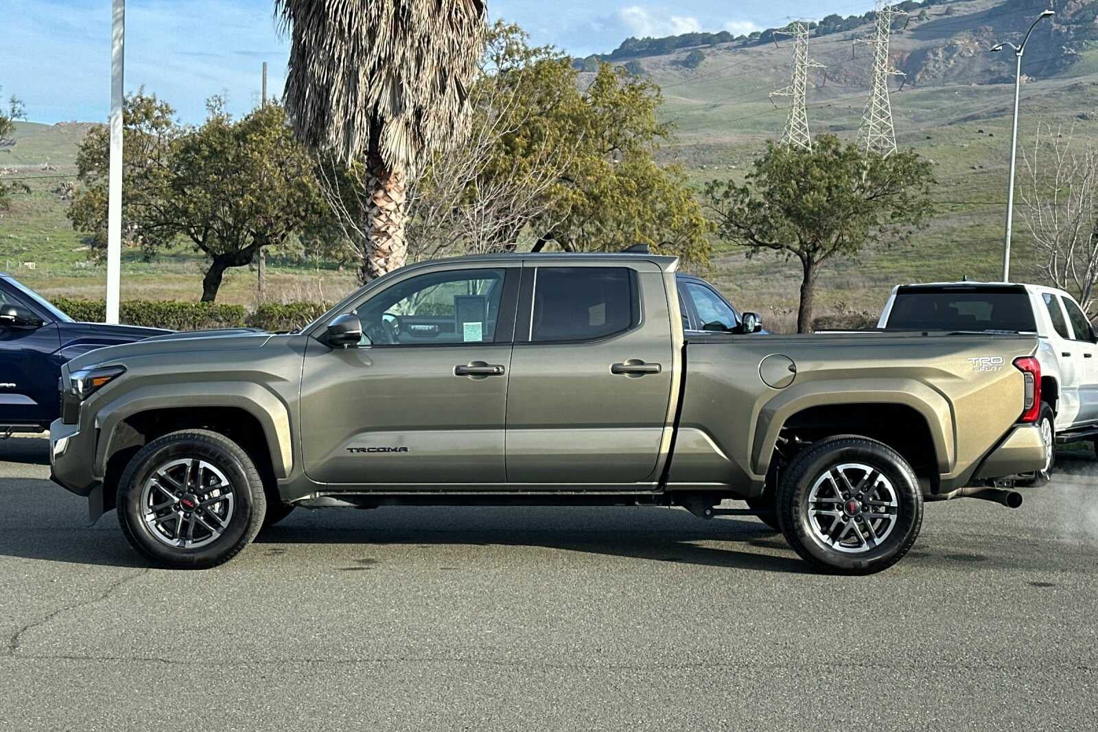 2024 Toyota Tacoma 4WD TRD Sport 4D Double Cab