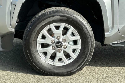 2025 Toyota Tacoma 4WD SR5 4D Double Cab