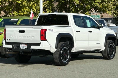2026 Toyota Tacoma 4WD TRD Off-Road 4D Double Cab