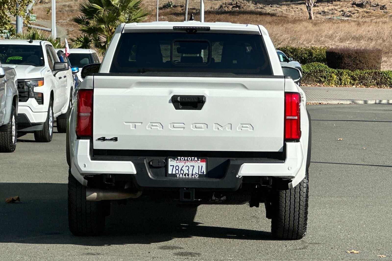 2026 Toyota Tacoma 4WD TRD Off-Road 4D Double Cab
