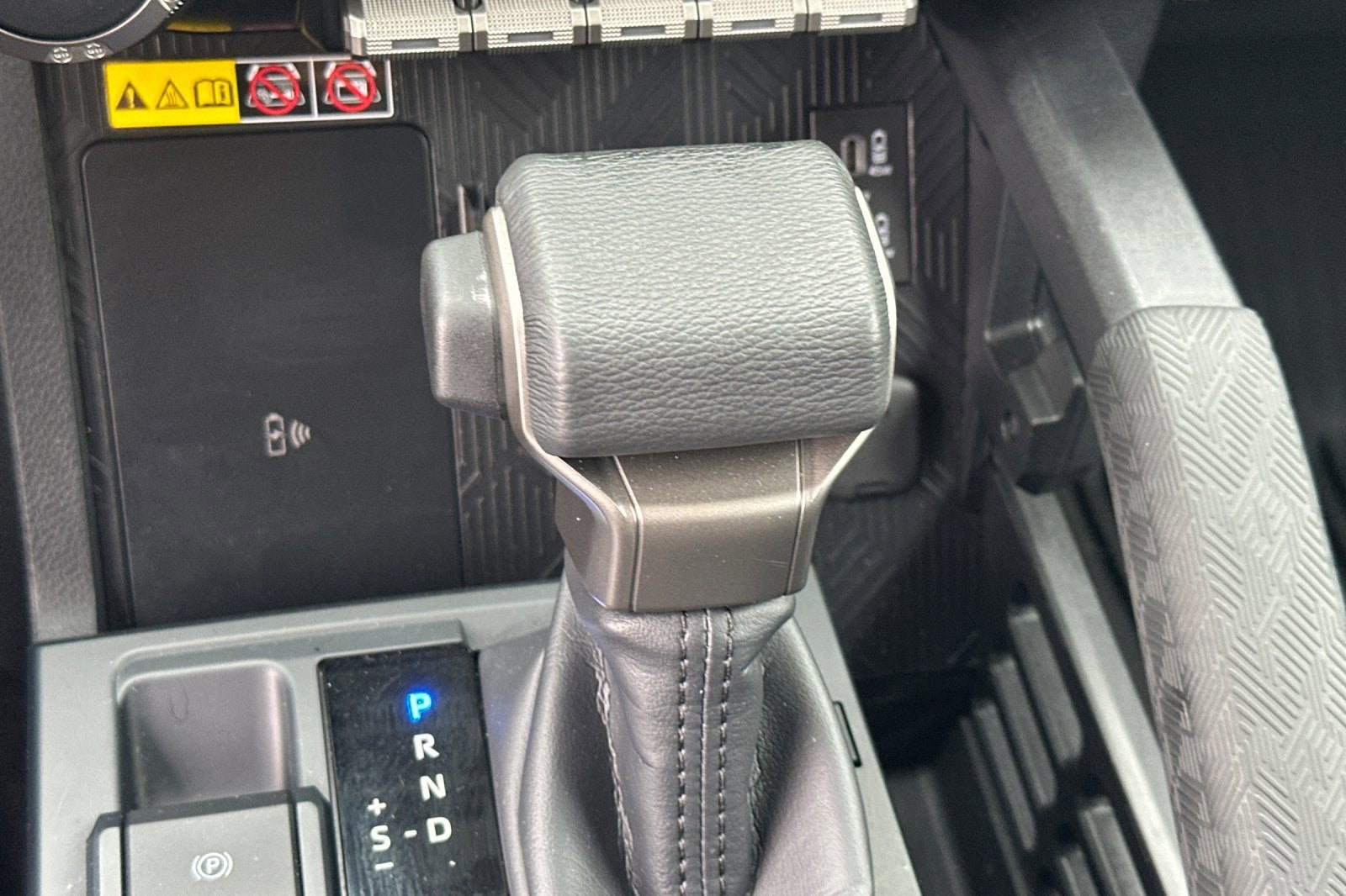 2025 Toyota Tacoma 4WD SR5 4D Double Cab