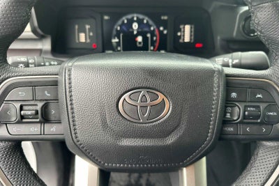 2025 Toyota Tacoma 4WD SR5 4D Double Cab