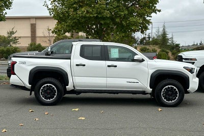 2025 Toyota Tacoma 4WD TRD Off-Road 4D Double Cab