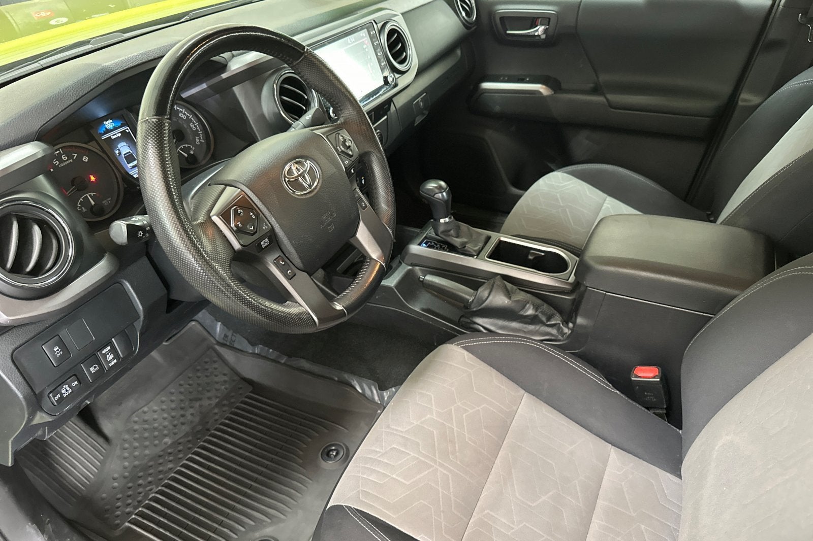 2023 Toyota Tacoma 4WD TRD Off-Road 4D Double Cab