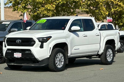 2024 Toyota Tacoma 4WD SR5 4D Double Cab