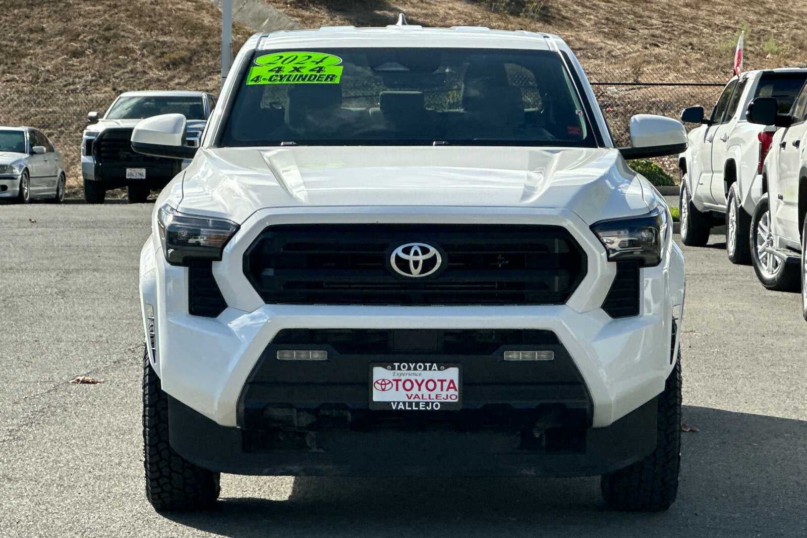 2024 Toyota Tacoma 4WD SR5 4D Double Cab
