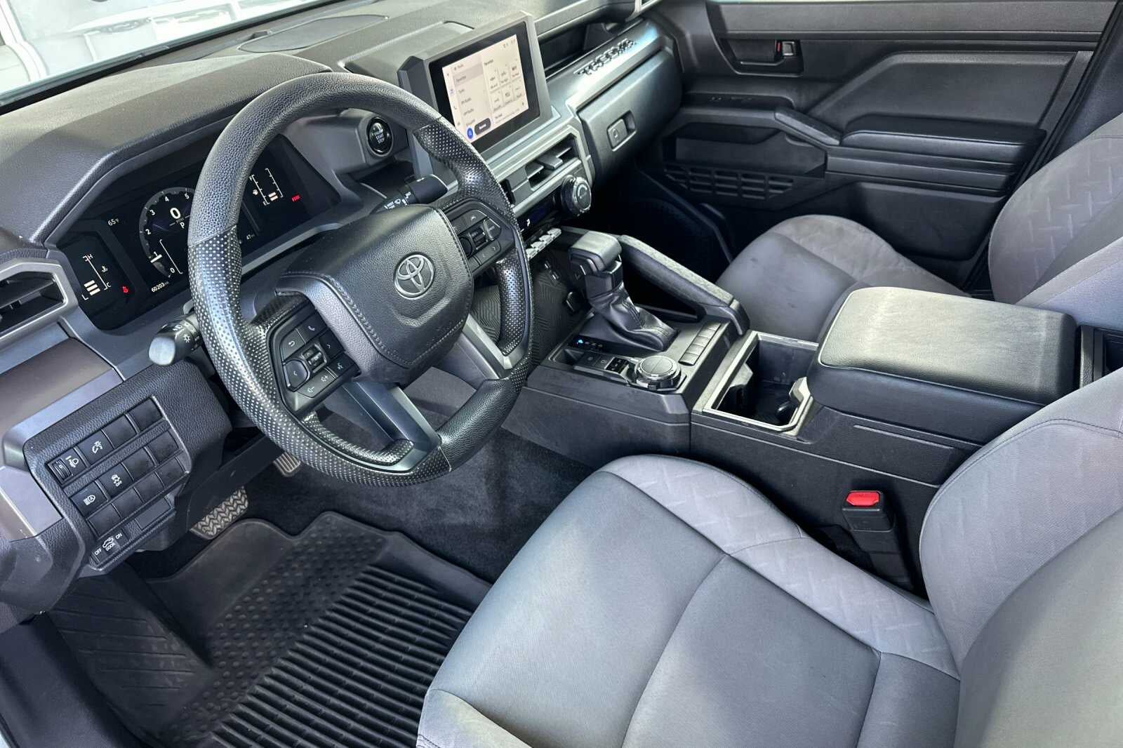 2024 Toyota Tacoma 4WD SR5 4D Double Cab