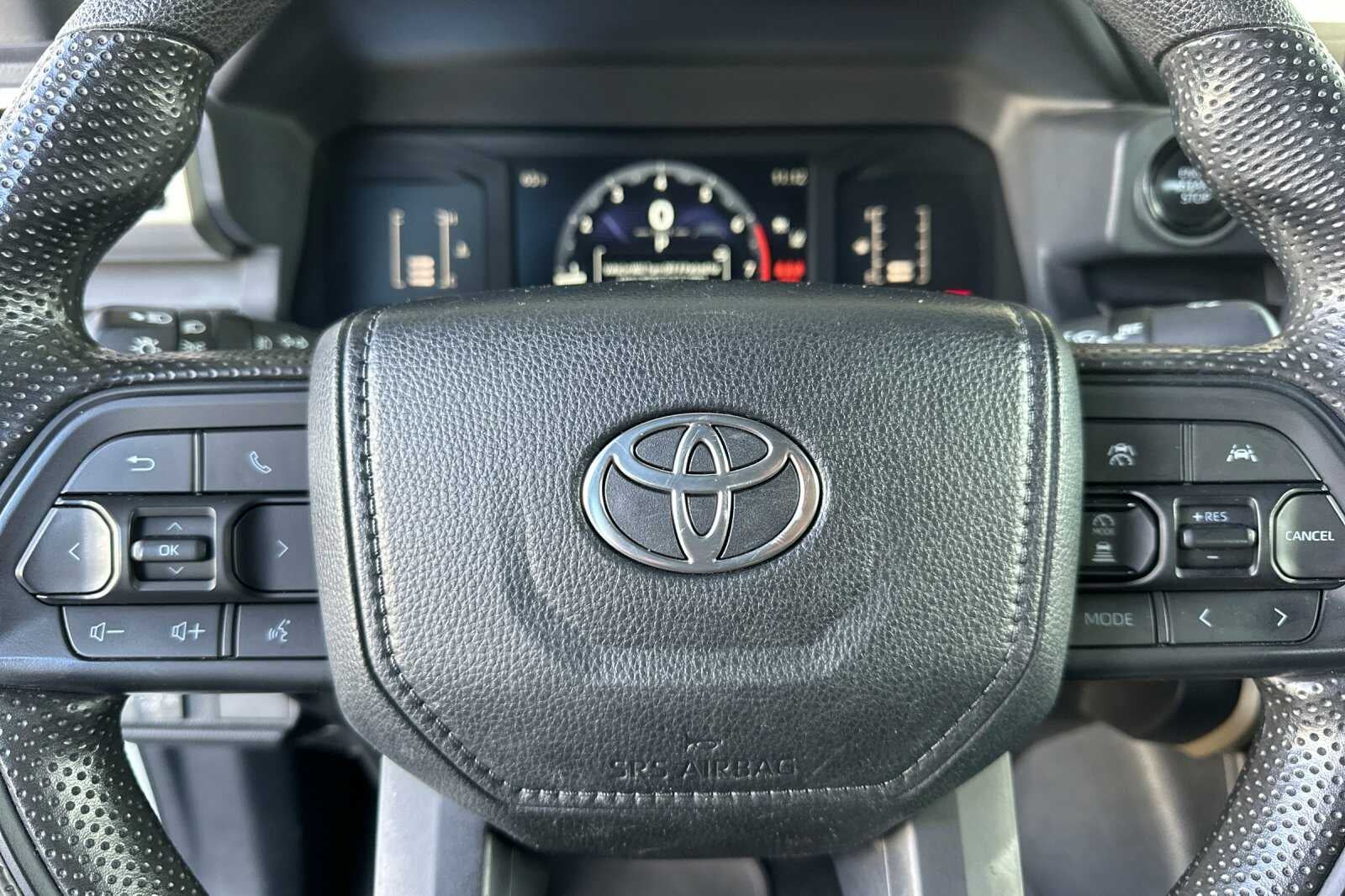 2024 Toyota Tacoma 4WD SR5 4D Double Cab