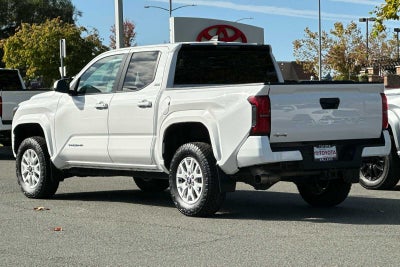 2024 Toyota Tacoma 4WD SR5 4D Double Cab