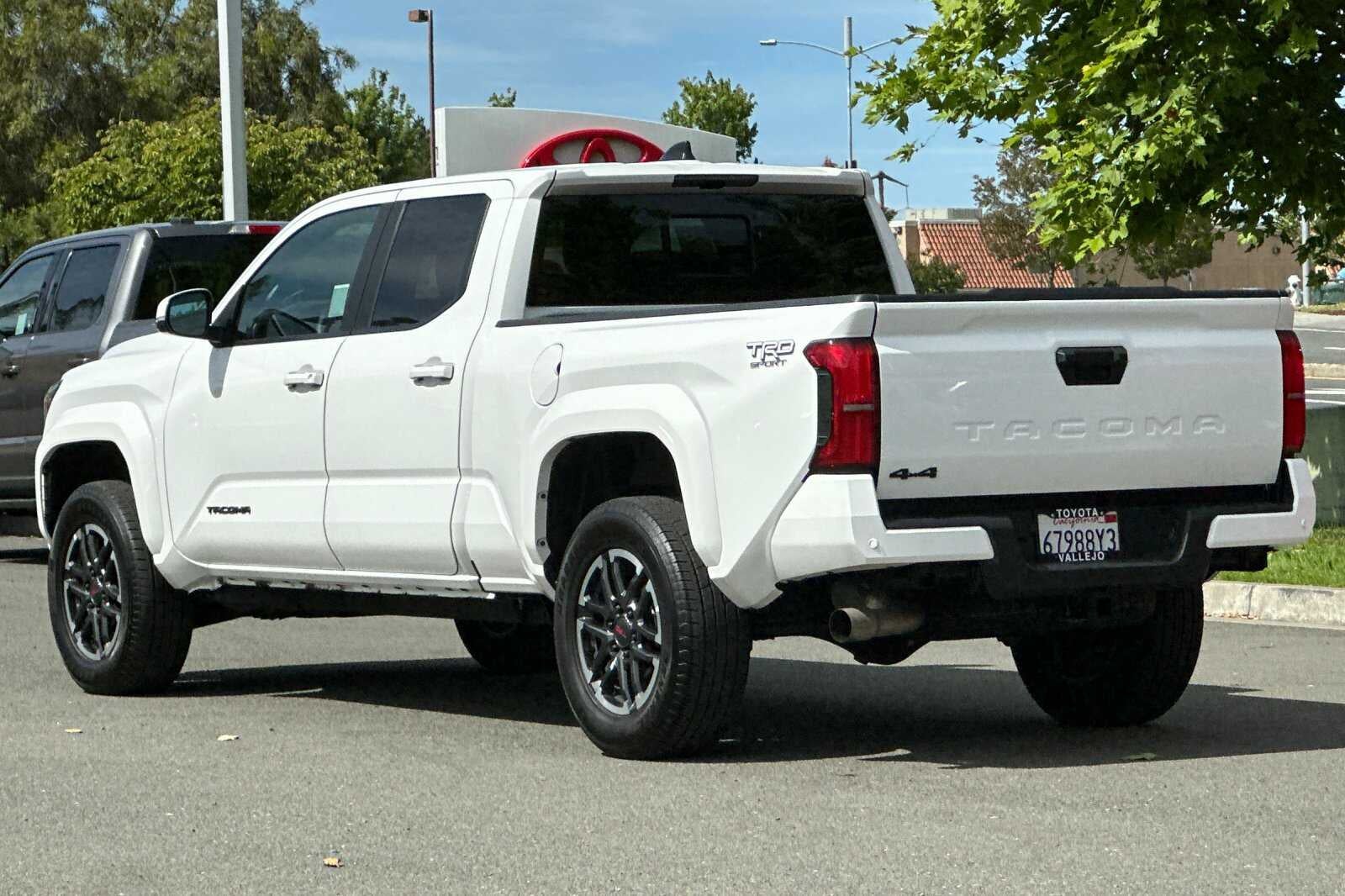 2024 Toyota Tacoma 4WD TRD Sport 4D Double Cab
