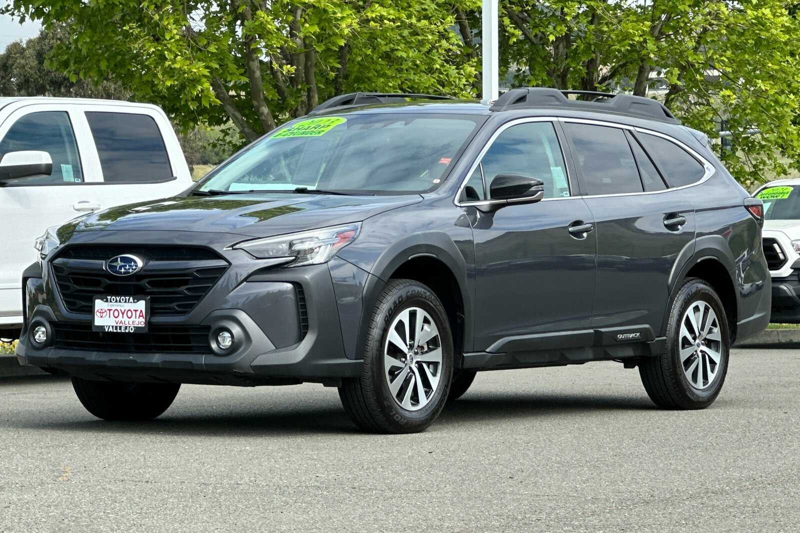 2023 Subaru Outback Premium