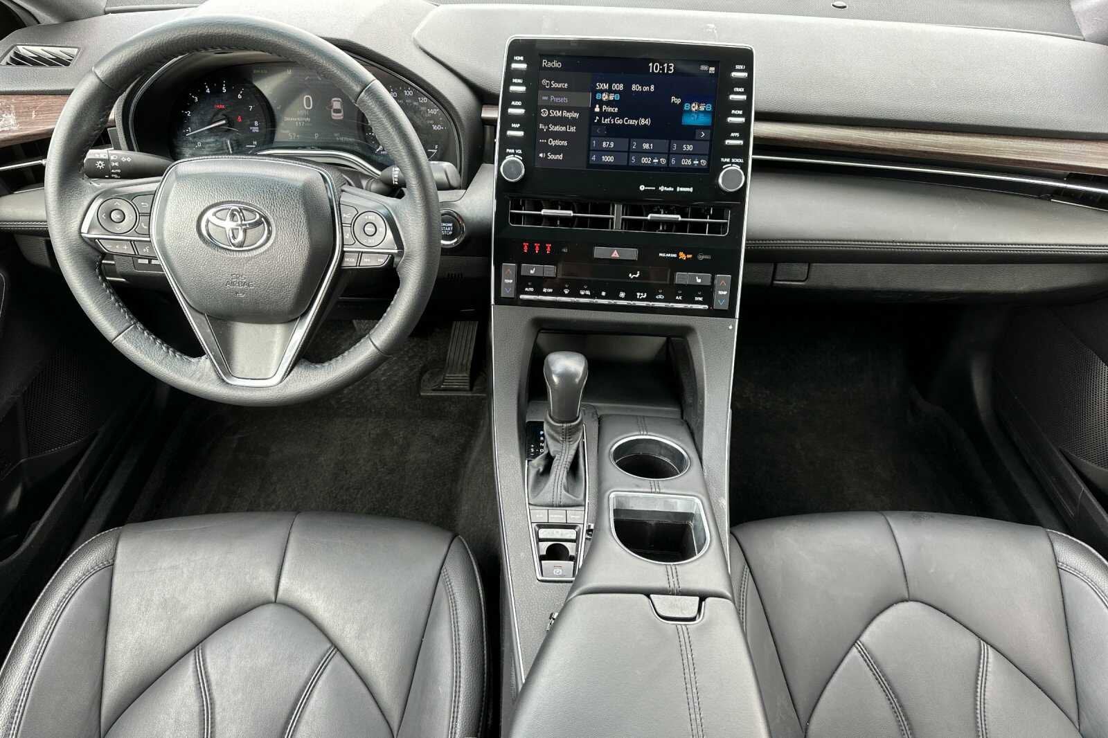 2022 Toyota Avalon XLE