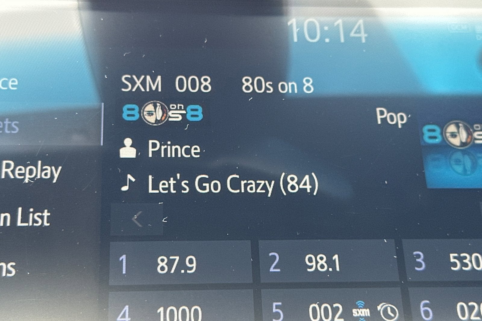 2022 Toyota Avalon XLE