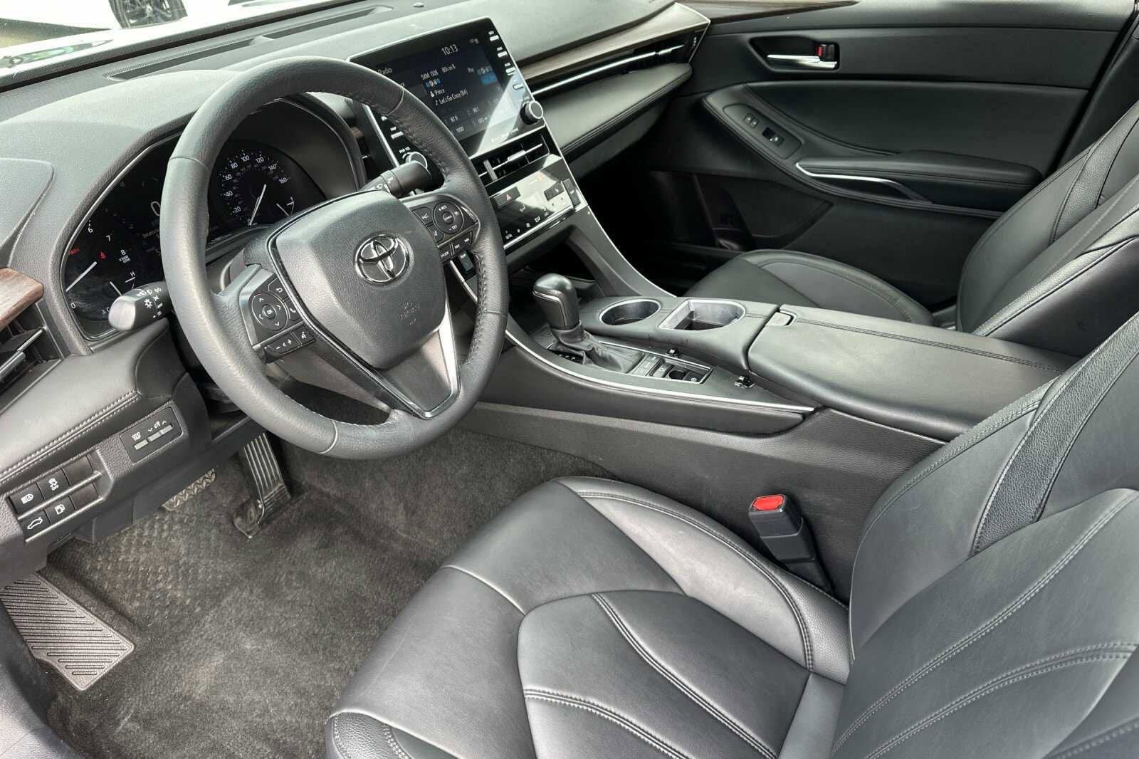 2022 Toyota Avalon XLE