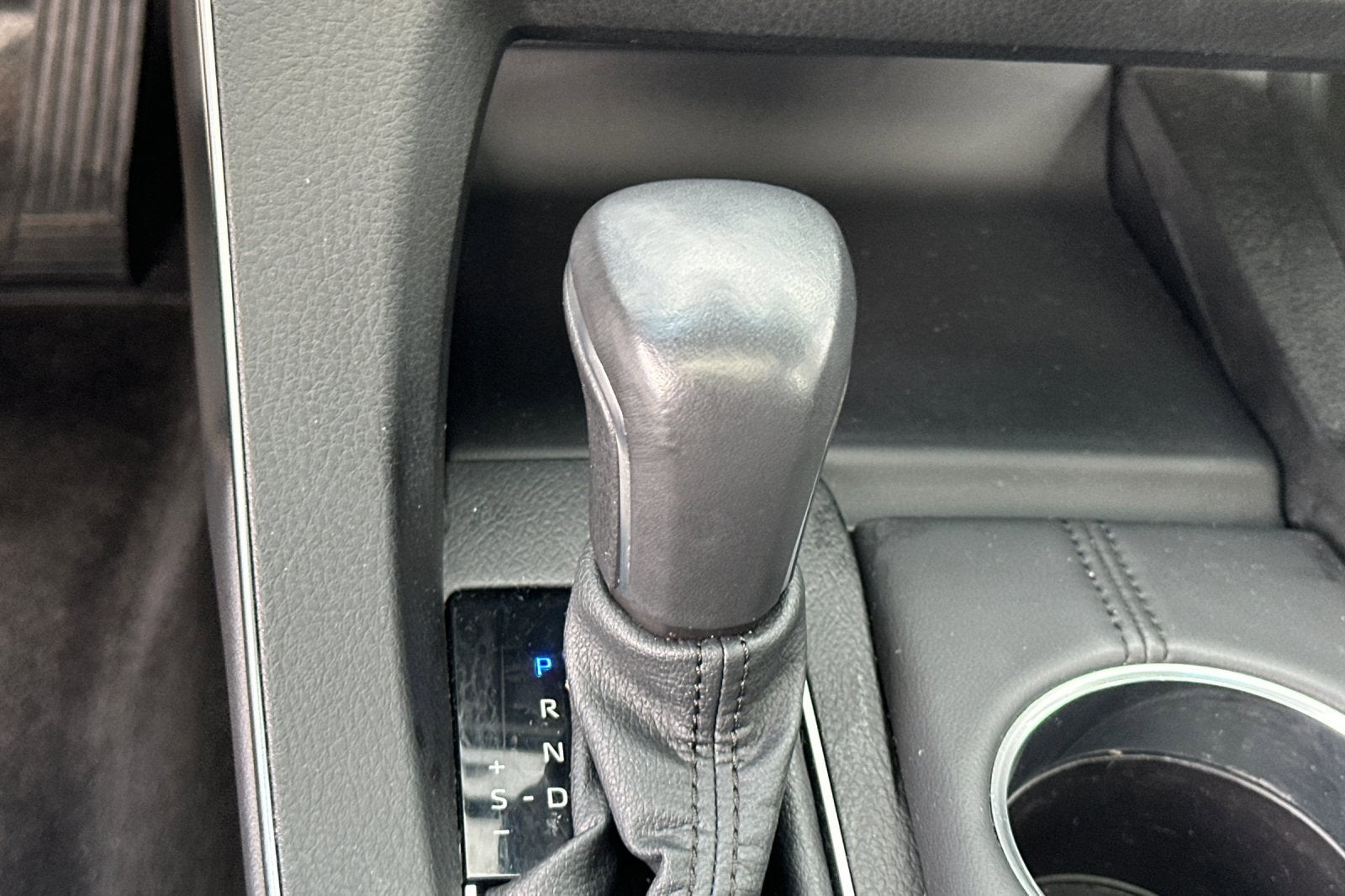 2022 Toyota Avalon XLE