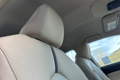 2018 Toyota Camry SE 4D Sedan