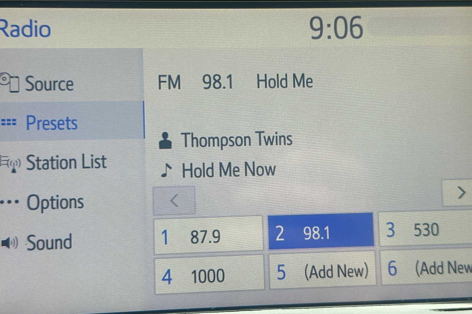 2018 Toyota Camry SE 4D Sedan