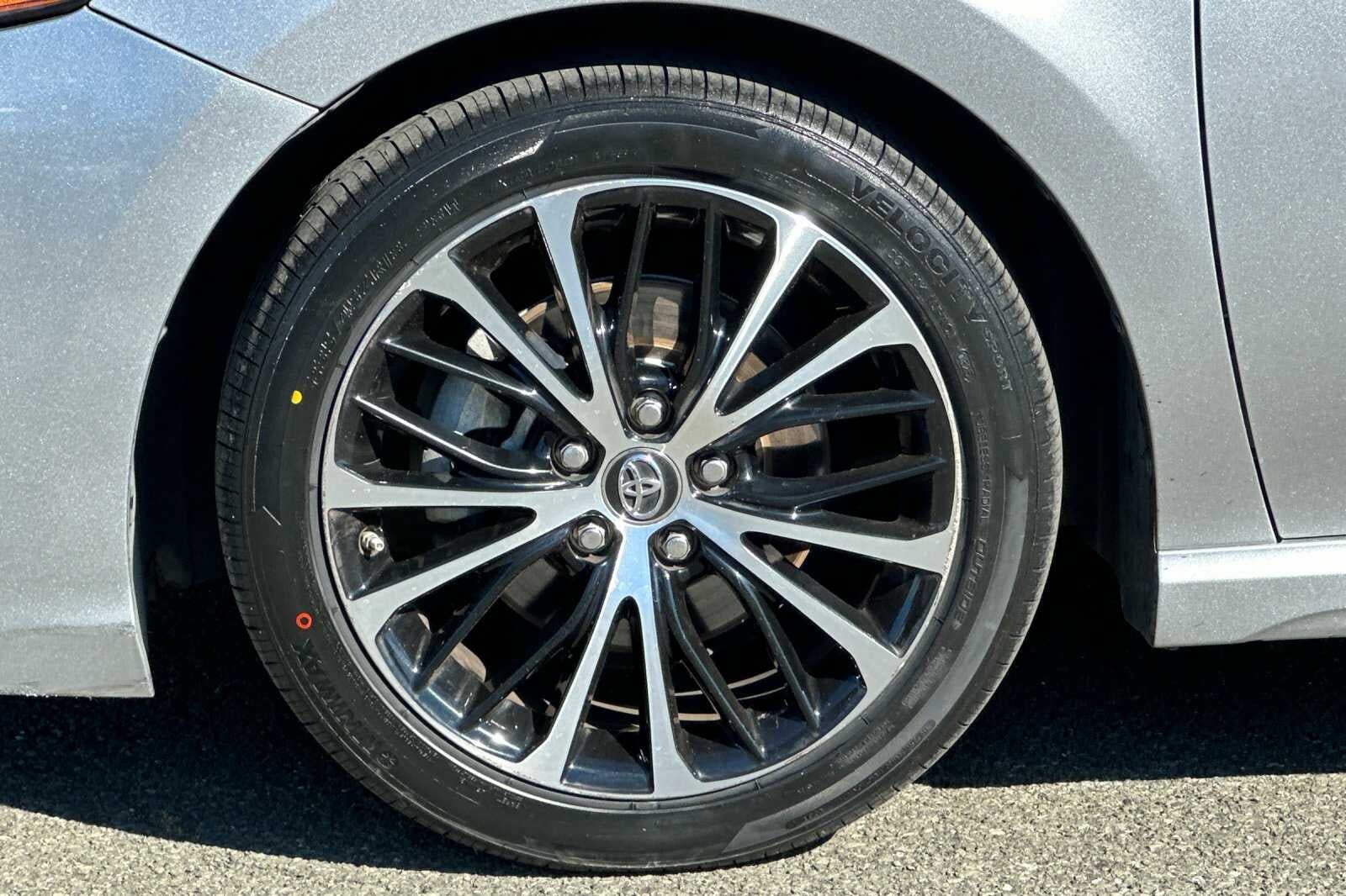 2018 Toyota Camry SE 4D Sedan