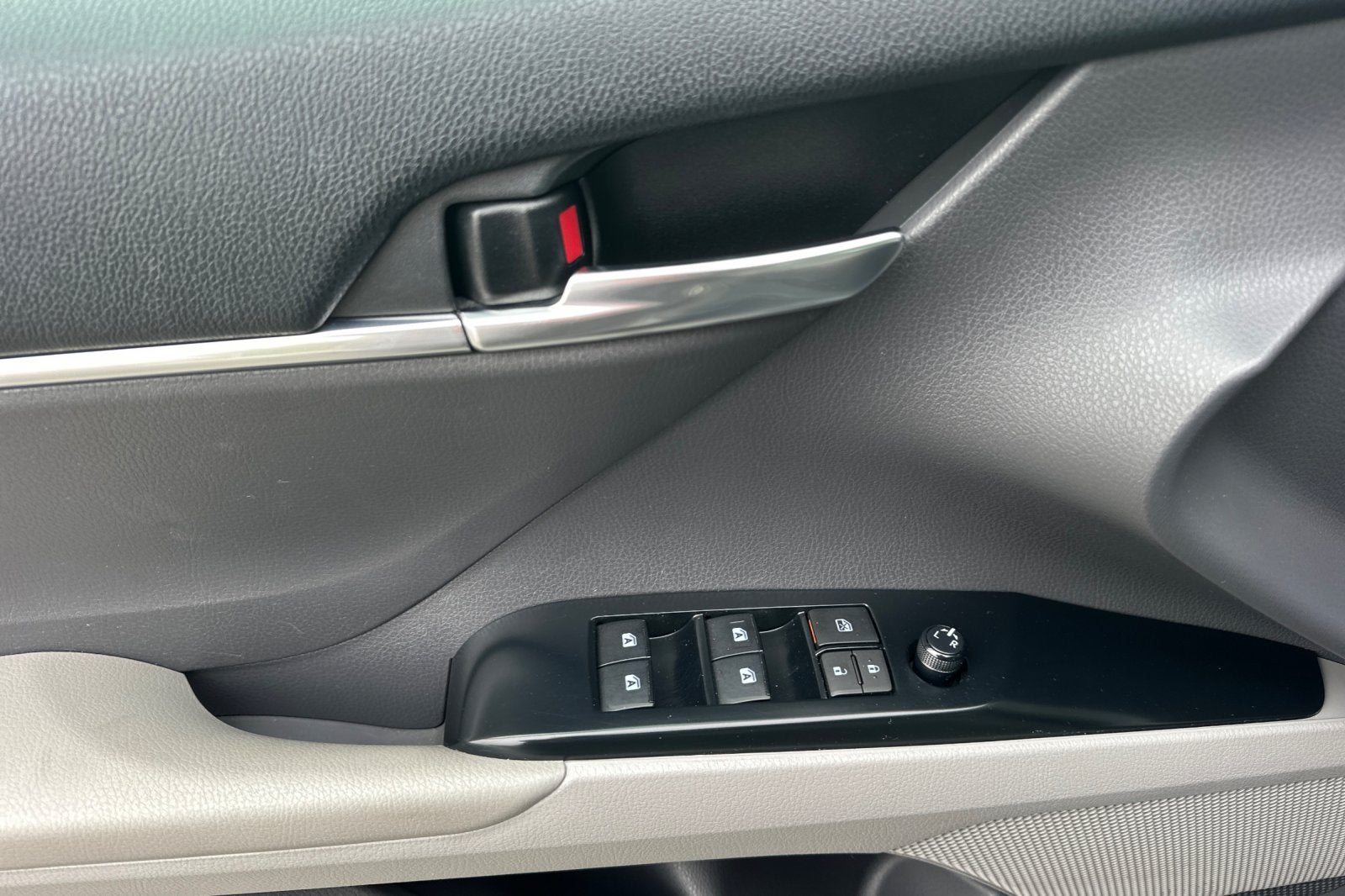 2018 Toyota Camry 2.5L SE