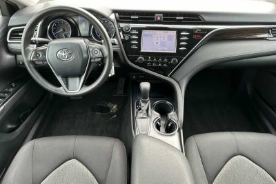 2018 Toyota Camry LE 4D Sedan
