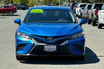 2018 Toyota Camry SE 4D Sedan