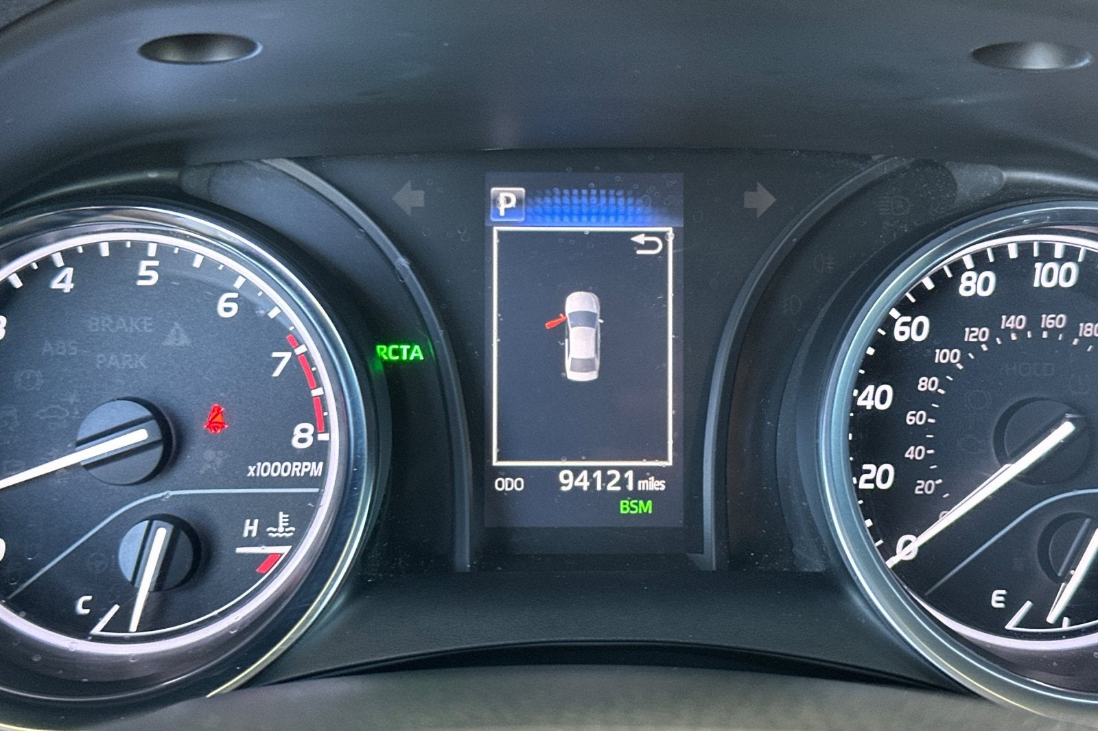 2018 Toyota Camry SE 4D Sedan