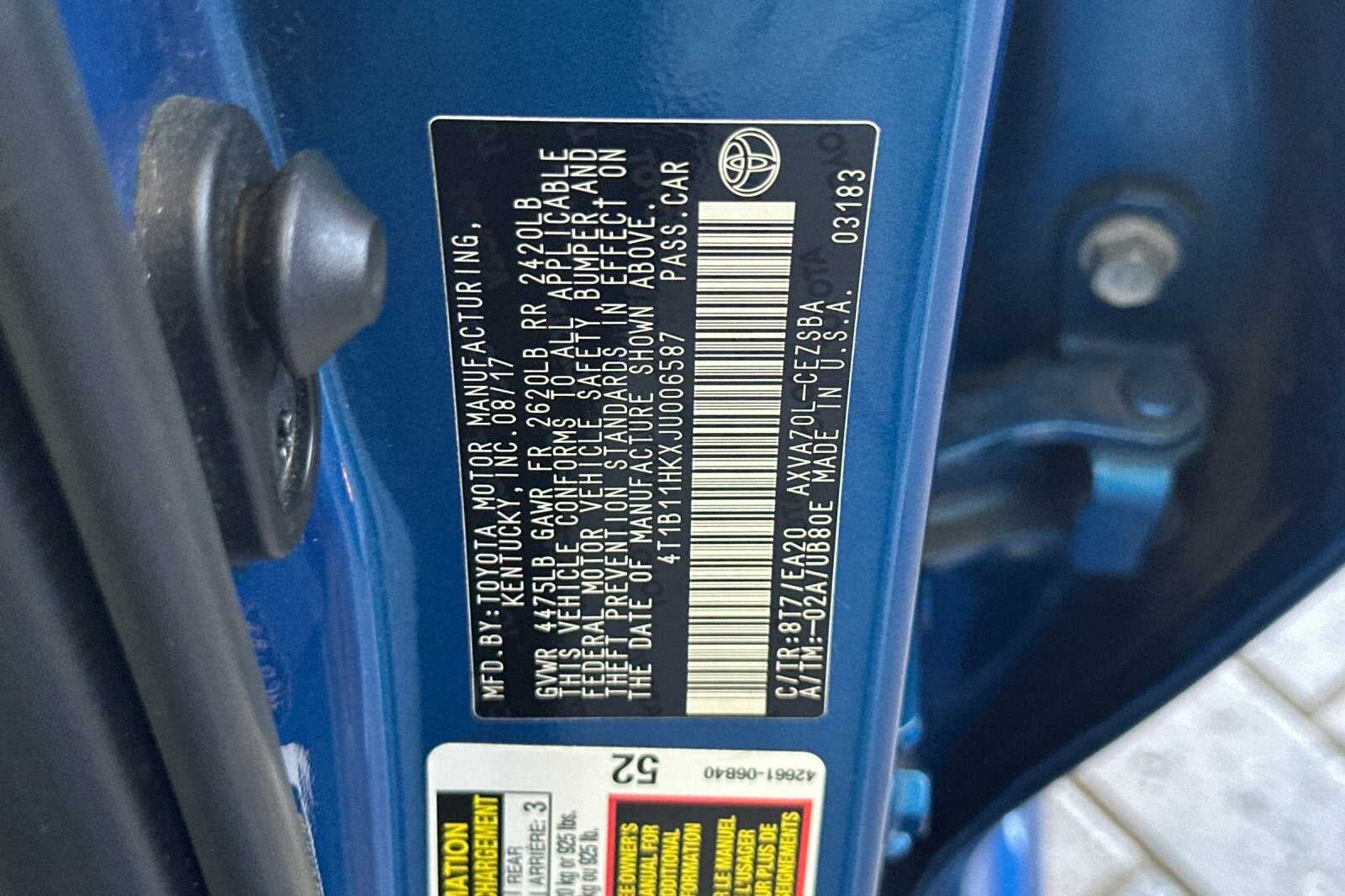 2018 Toyota Camry SE 4D Sedan