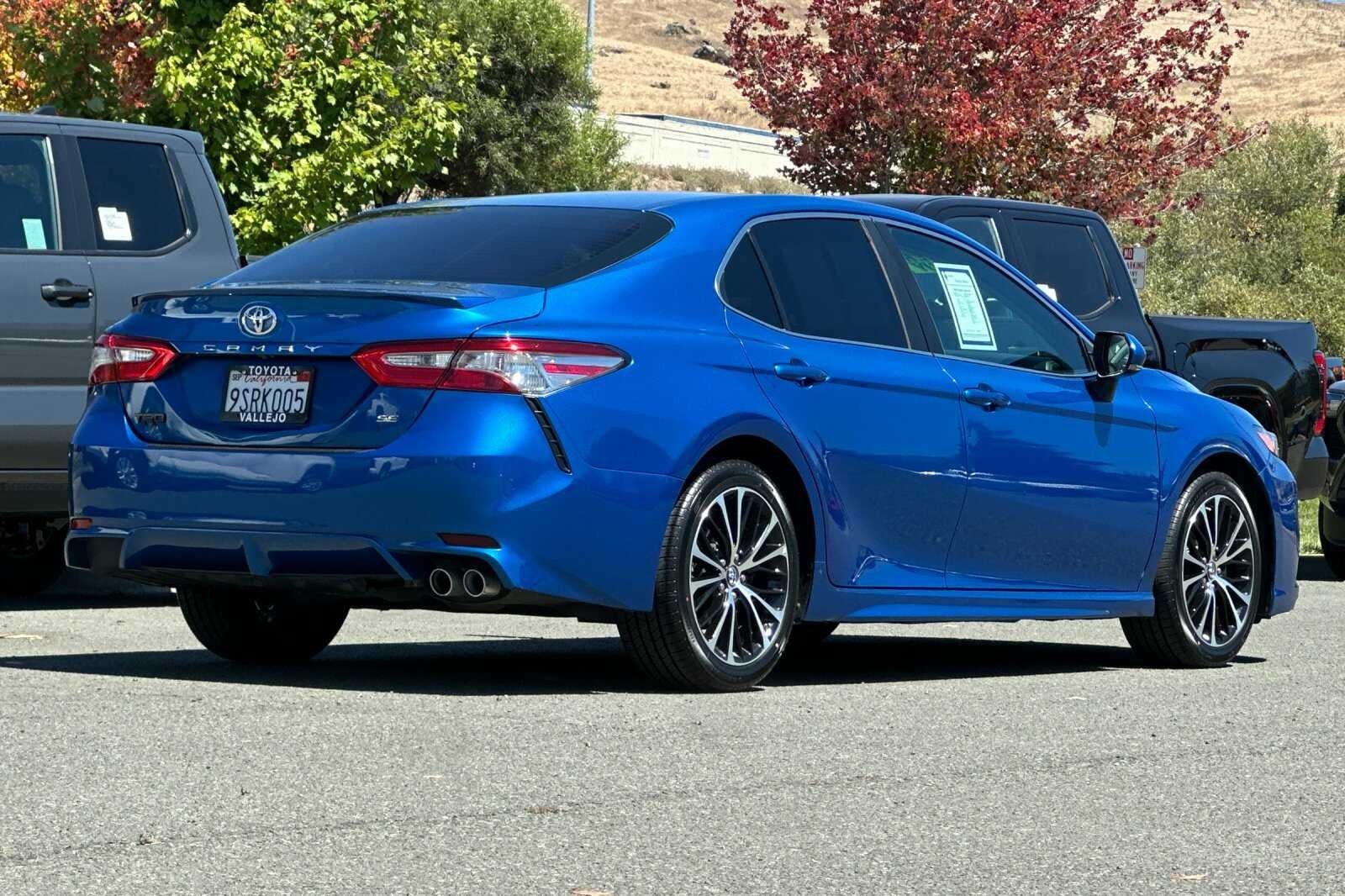 2018 Toyota Camry SE 4D Sedan