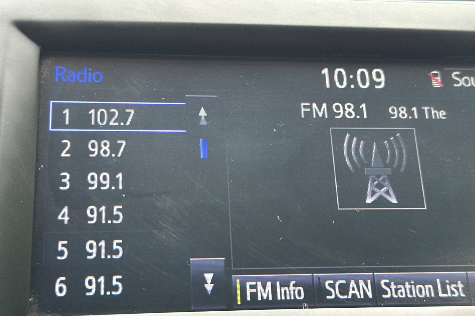 2015 Toyota Camry Hybrid Hybrid SE 4D Sedan