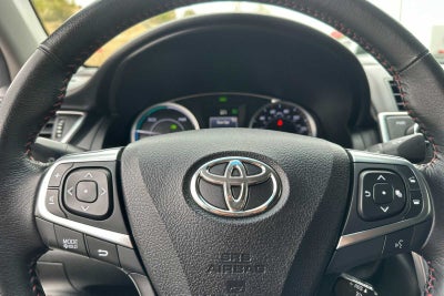 2015 Toyota Camry Hybrid Hybrid SE 4D Sedan