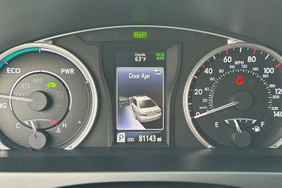 2015 Toyota Camry Hybrid Hybrid SE 4D Sedan