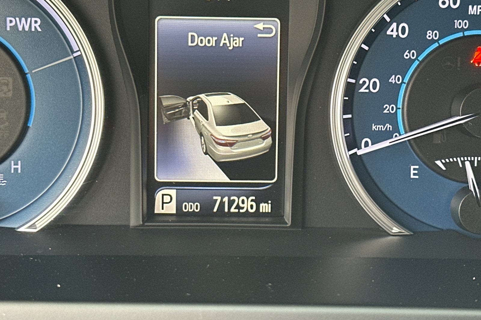 2015 Toyota Camry Hybrid Hybrid XLE 4D Sedan