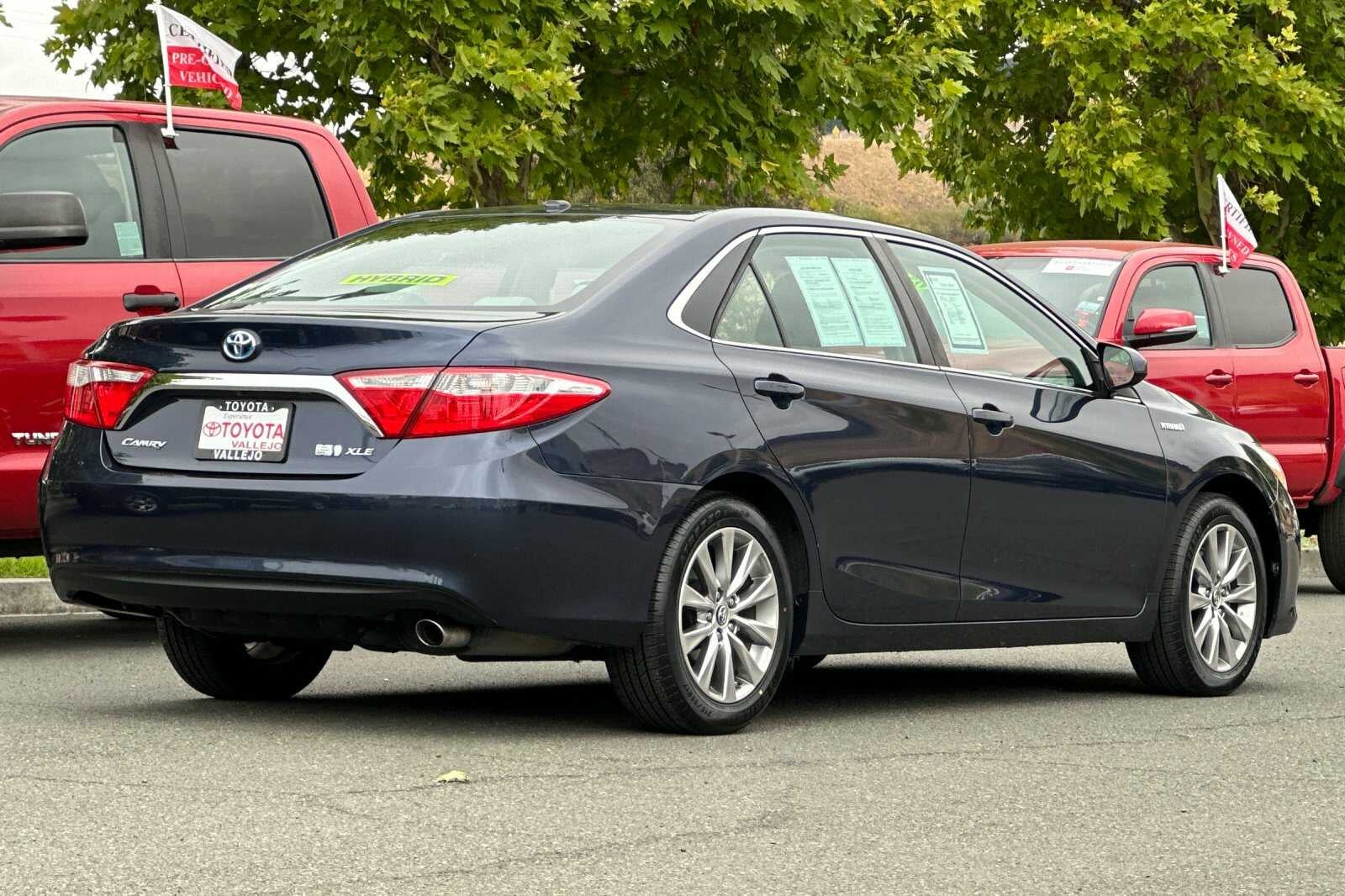 2015 Toyota Camry Hybrid Hybrid XLE 4D Sedan