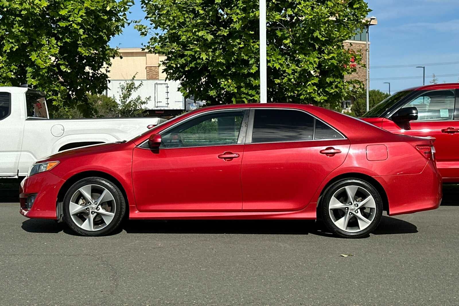 2012 Toyota Camry SE Limited Edition 4D Sedan
