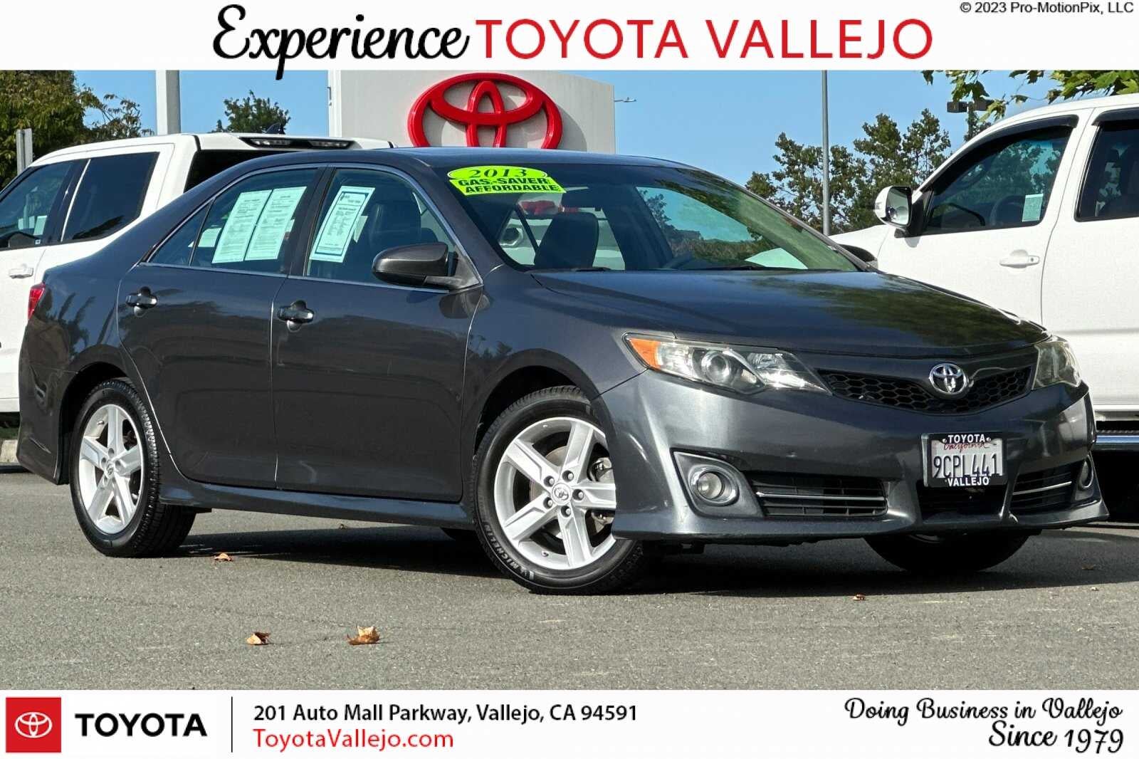 2013 Toyota Camry SE 4D Sedan