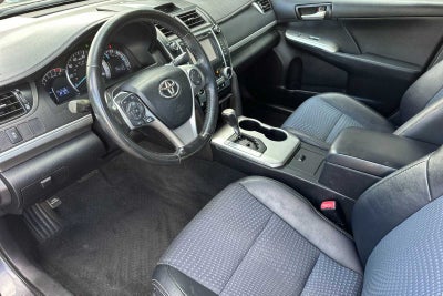 2013 Toyota Camry SE 4D Sedan