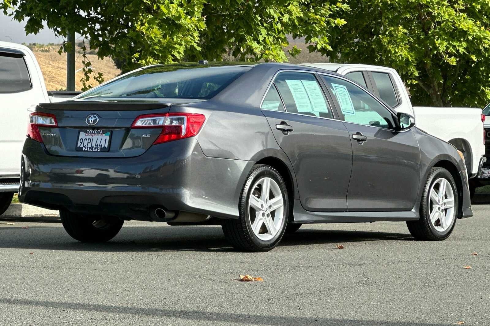 2013 Toyota Camry SE 4D Sedan