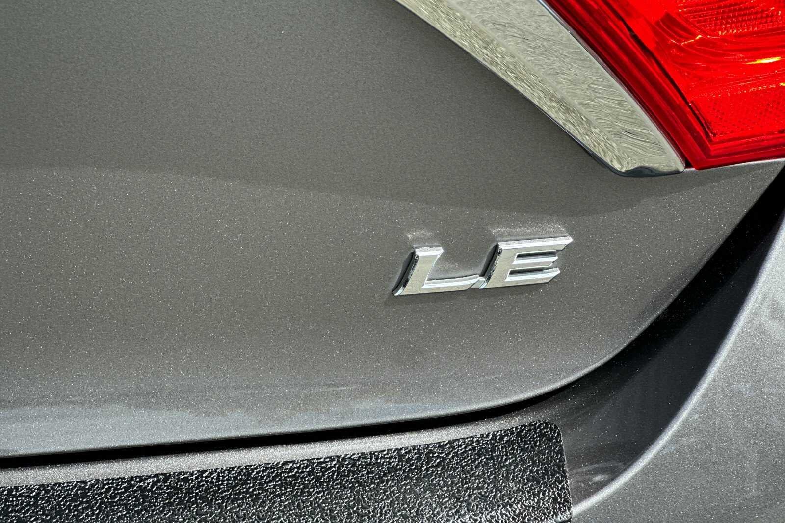 2017 Toyota Camry 2.5L LE