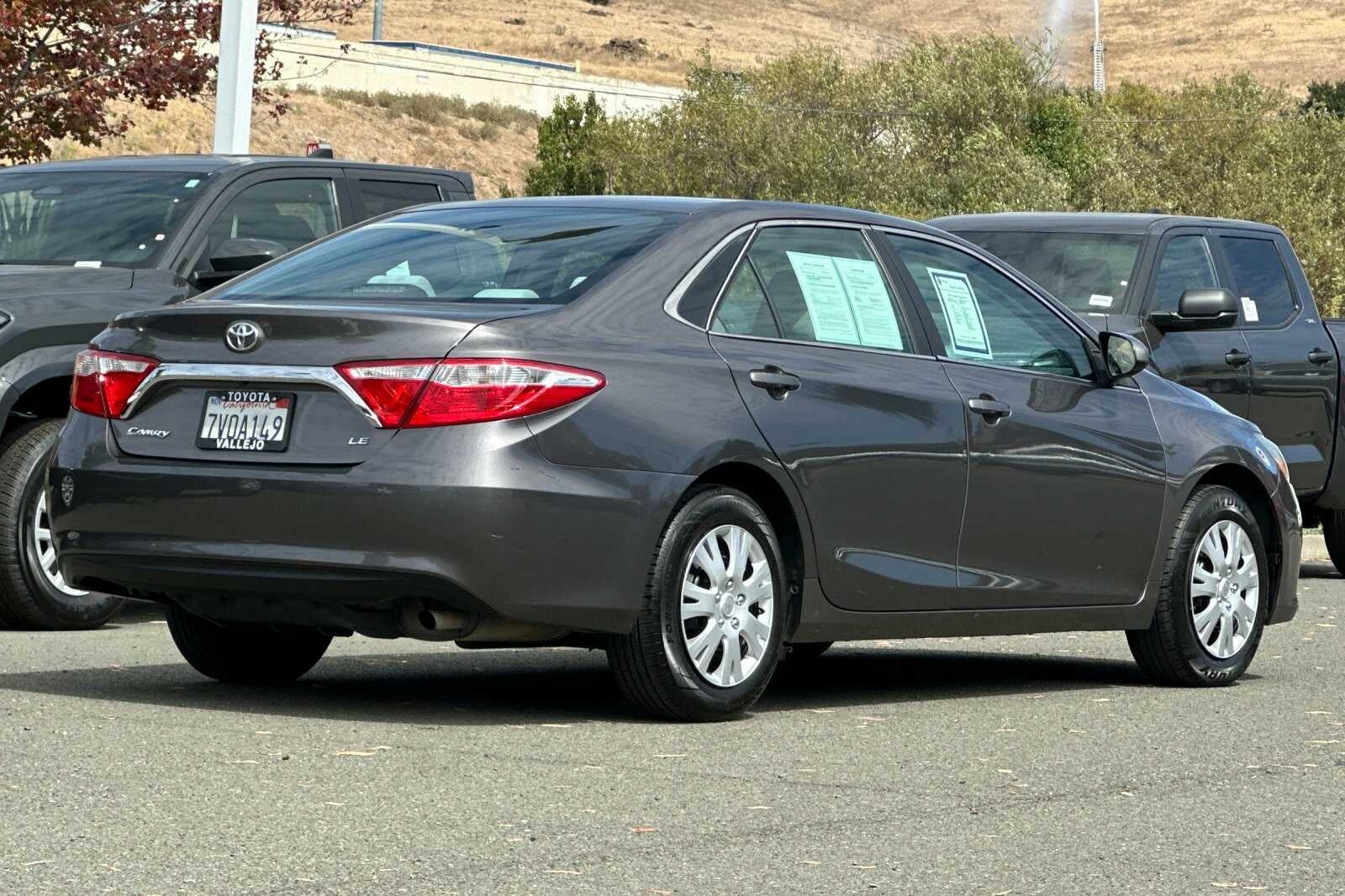 2017 Toyota Camry 2.5L LE