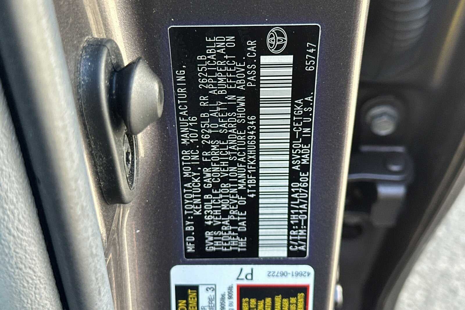 2017 Toyota Camry XLE 4D Sedan