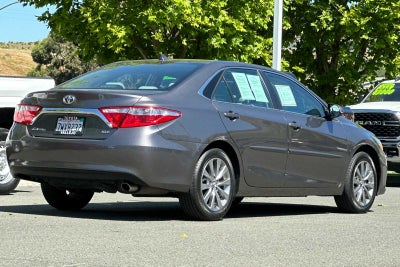 2017 Toyota Camry XLE 4D Sedan