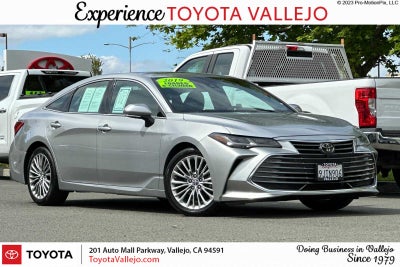 2019 Toyota Avalon Limited 4D Sedan