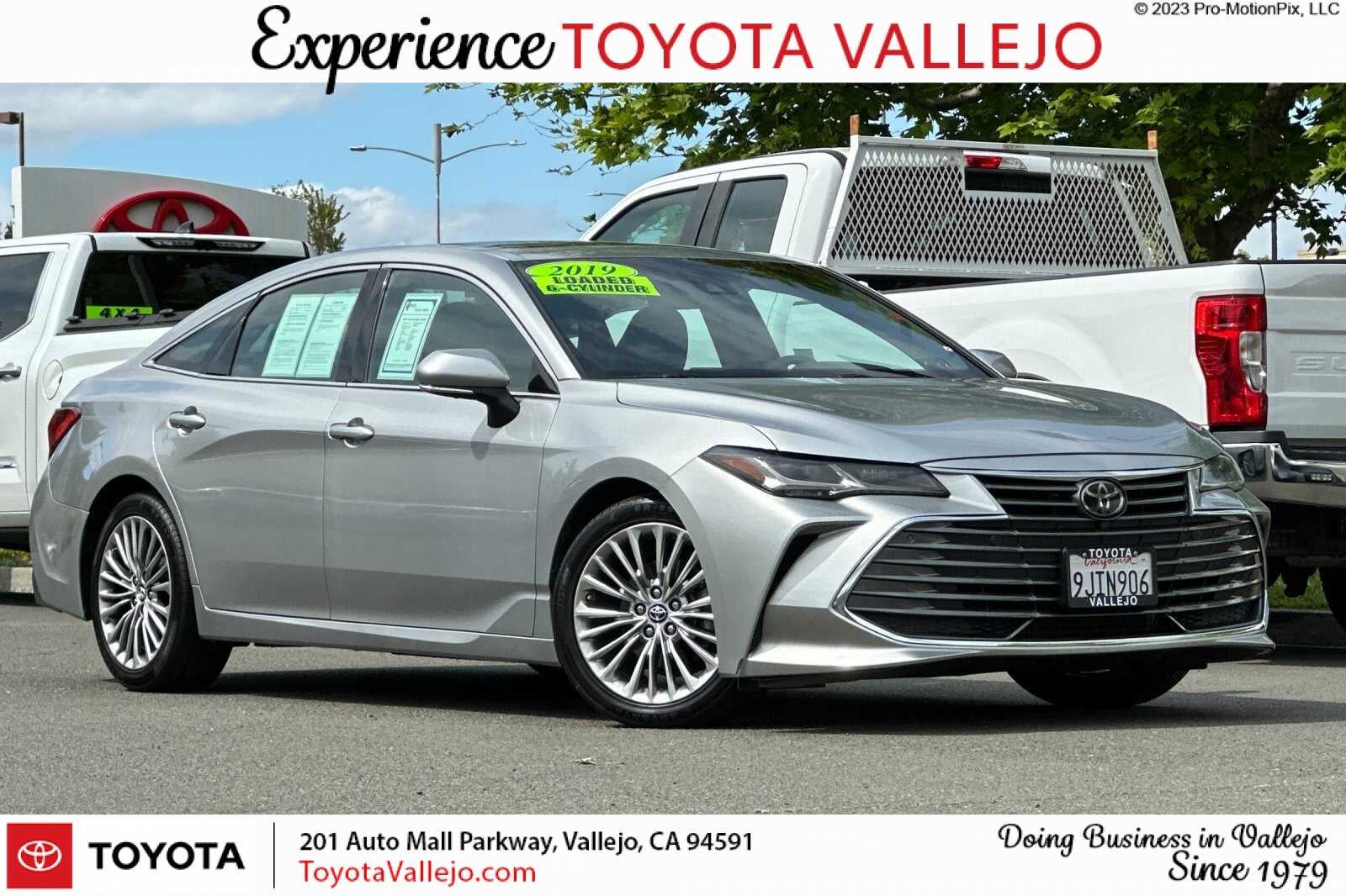 2019 Toyota Avalon Limited 4D Sedan
